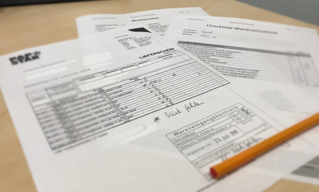 Lernfeld 1 – Güter annehmen und kontrollieren – LagerLog – Fachwissen ...